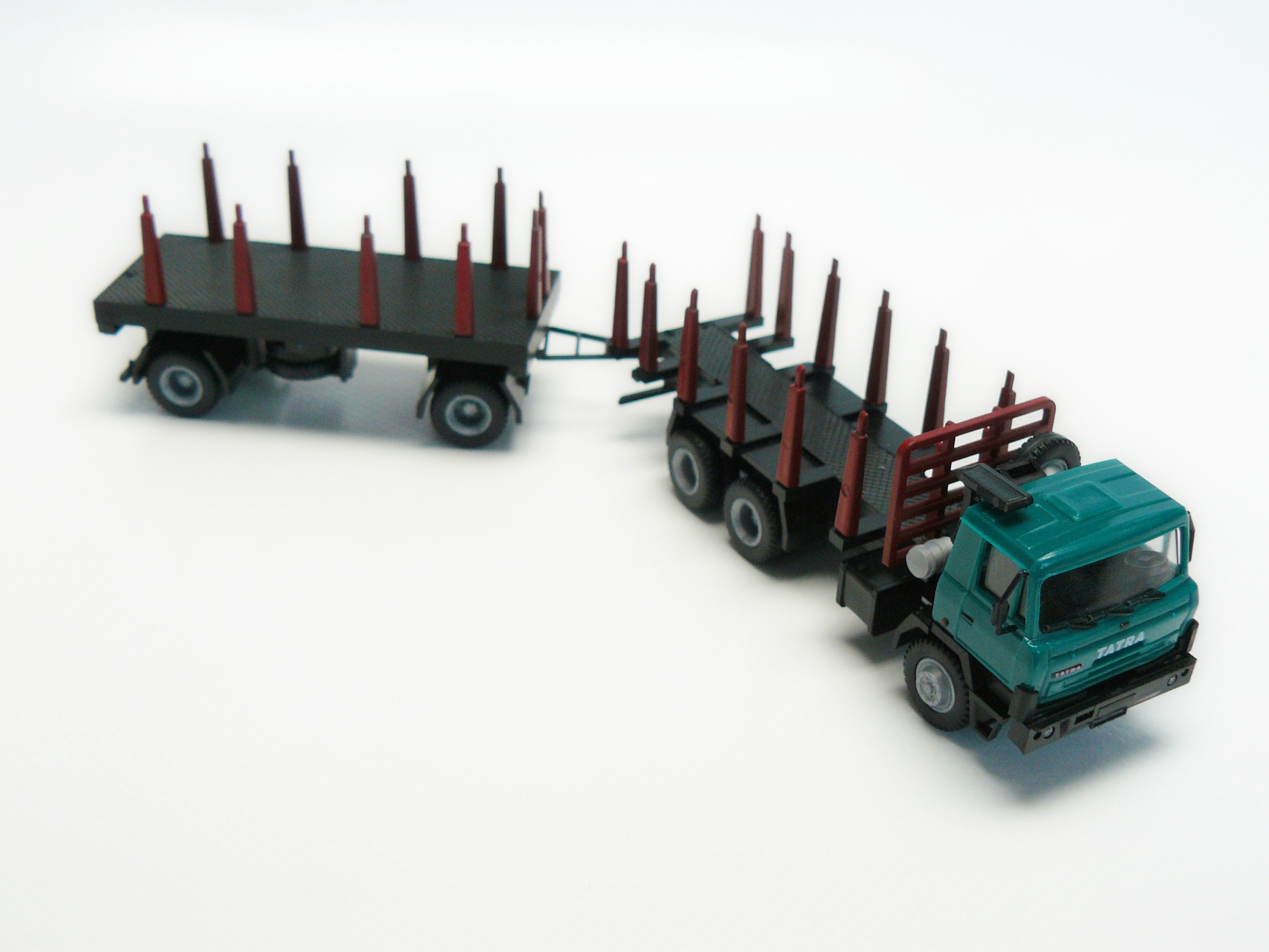 H0 Tatra T815 - p�epravn�k d�eva